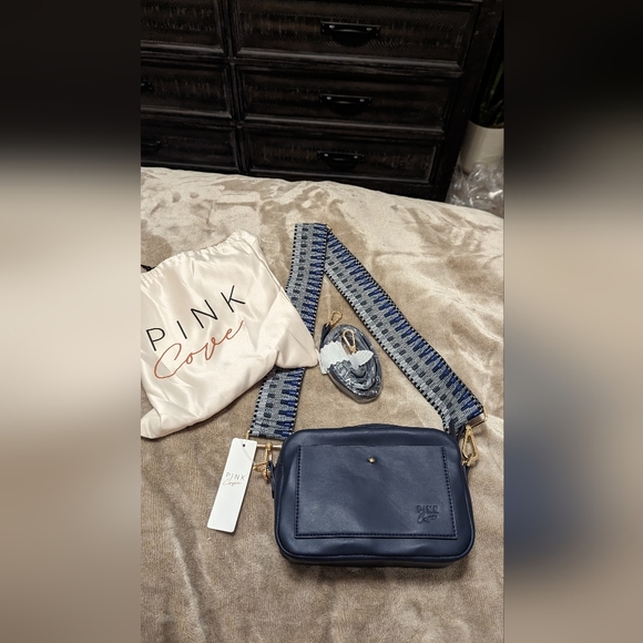 Pink Cove Handbags - Pink Cove Small Handbag - Never Used